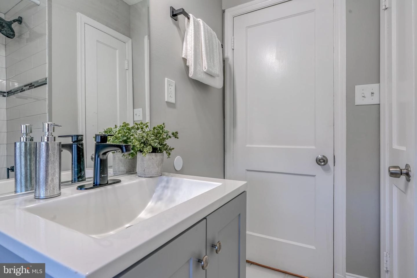 1300 Crofton Rd, Baltimore, MD 21239 photo 32