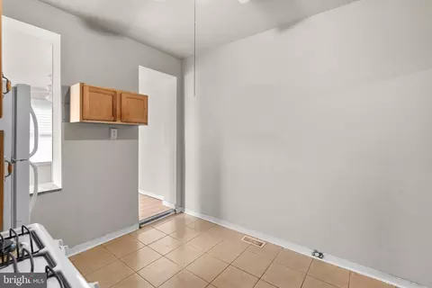 2814 Pelham Ave, Baltimore, MD 21213 photo 17