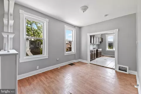 1529 E 28th St, Baltimore, MD 21218 photo 2