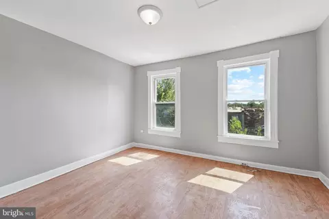 1529 E 28th St, Baltimore, MD 21218 photo 5