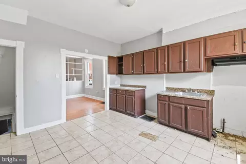 1529 E 28th St, Baltimore, MD 21218 photo 3