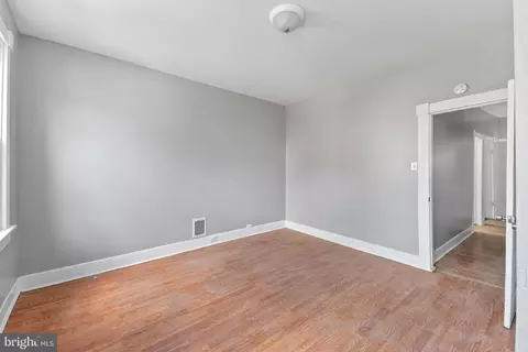 1529 E 28th St, Baltimore, MD 21218 photo 11