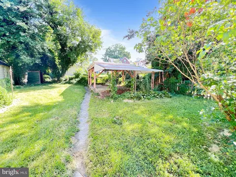 3200 Gibbons Ave, Baltimore, MD 21214 photo 4