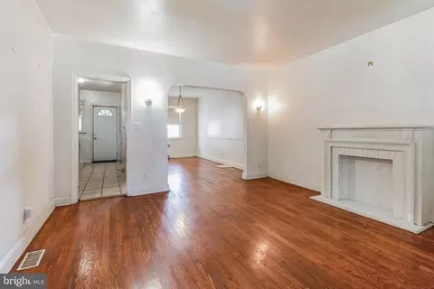 3764 Columbus Dr, Baltimore, MD 21215 photo 5