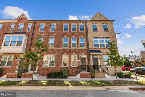 239 S Macon St, Baltimore, MD 21224