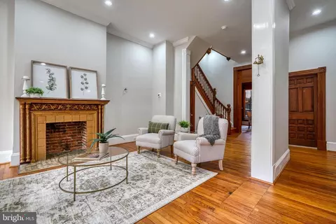 1711 Saint Paul St, Baltimore, MD 21202