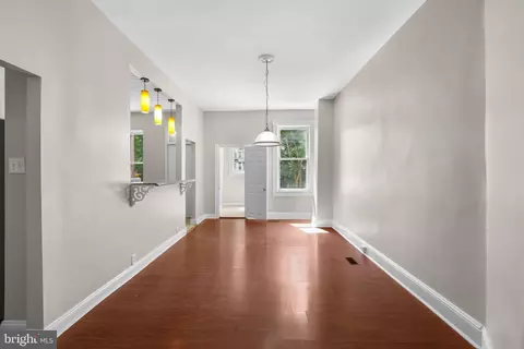 3913 Fairview Ave, Baltimore, MD 21216 photo 5