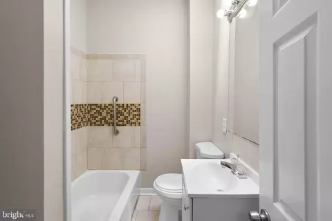 3913 Fairview Ave, Baltimore, MD 21216 photo 18