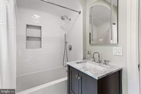 320 Taplow Rd, Baltimore, MD 21212 photo 33