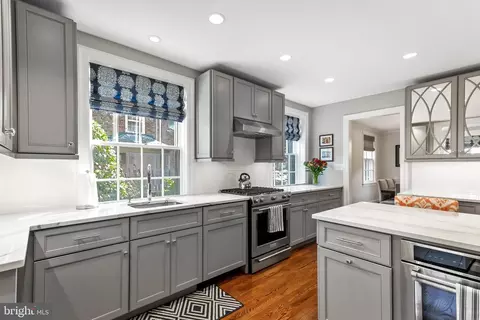 320 Taplow Rd, Baltimore, MD 21212 photo 5