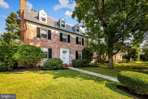 320 Taplow Rd, Baltimore, MD 21212