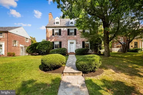 320 Taplow Rd, Baltimore, MD 21212 photo 2