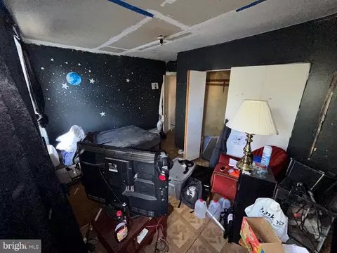 2267 Madison Ave, Baltimore, MD 21217 photo 6