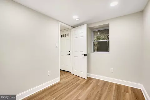 4030 Walrad St, Baltimore, MD 21229 photo 41