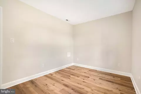 4030 Walrad St, Baltimore, MD 21229 photo 32