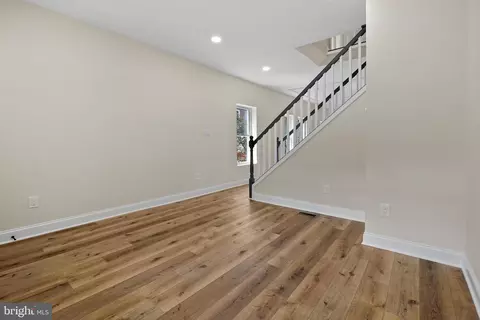 4030 Walrad St, Baltimore, MD 21229 photo 6
