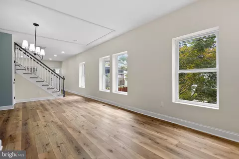 4030 Walrad St, Baltimore, MD 21229 photo 13