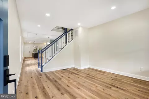4030 Walrad St, Baltimore, MD 21229 photo 5