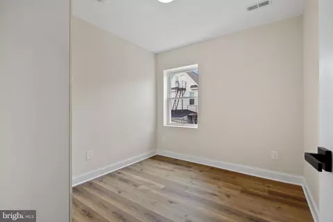 4030 Walrad St, Baltimore, MD 21229 photo 26