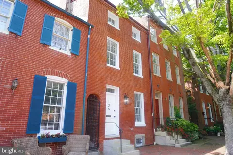 125 W Hill St, Baltimore, MD 21230