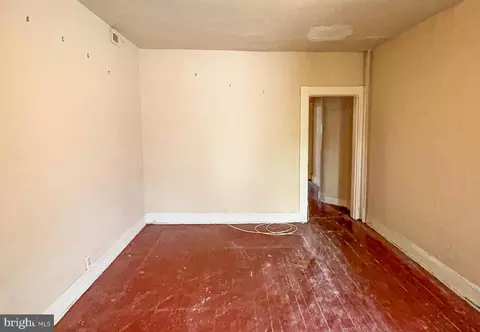 319 E 22nd St, Baltimore, MD 21218 photo 42