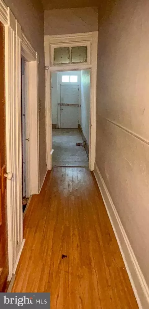 319 E 22nd St, Baltimore, MD 21218 photo 13