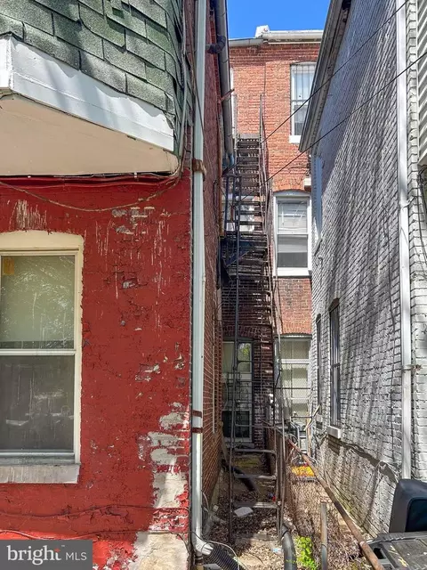 319 E 22nd St, Baltimore, MD 21218 photo 64