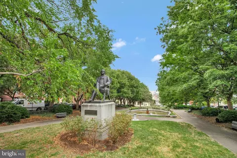 12 E Mount Vernon Pl #3, Baltimore, MD 21201 photo 25