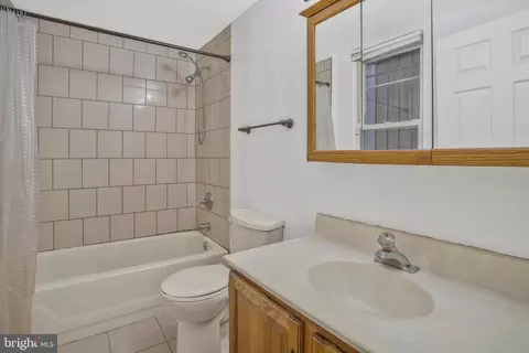 12 E Mount Vernon Pl #3, Baltimore, MD 21201 photo 16