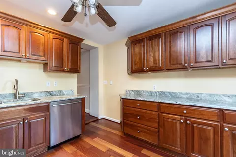 538 E Clement St, Baltimore, MD 21230 photo 10
