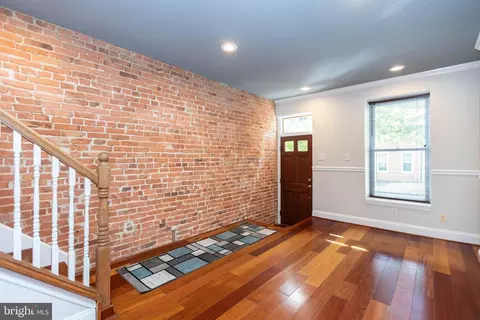 538 E Clement St, Baltimore, MD 21230 photo 2
