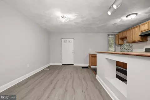 2769 Baker St, Baltimore, MD 21216 photo 13