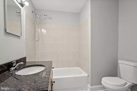 2769 Baker St, Baltimore, MD 21216 photo 25