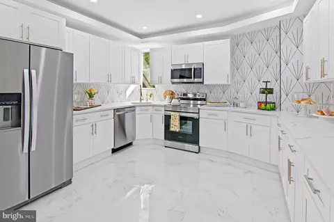 3561 4th, Brooklyn, MD 21225 photo 6