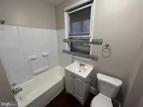 4027 W Cold Spring Ln, Baltimore, MD 21215 photo 13