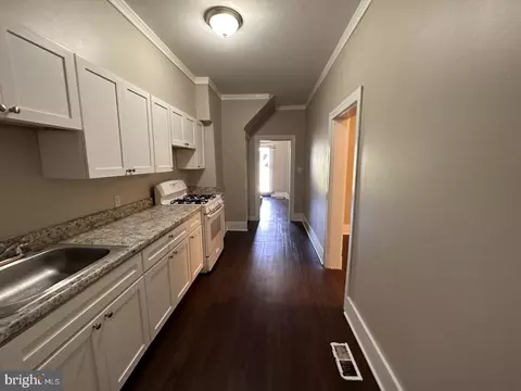 4027 W Cold Spring Ln, Baltimore, MD 21215 photo 6
