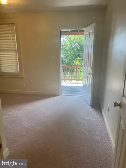 2649 Harlem Ave, Baltimore, MD 21216 photo 6