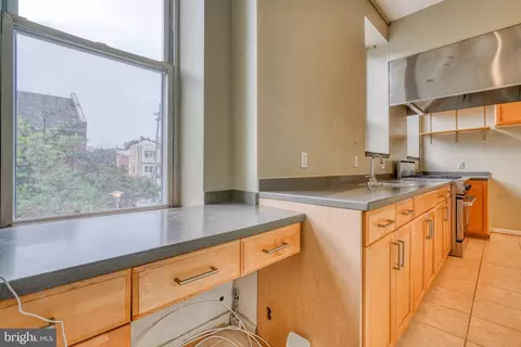 Kitchen - 2920 Elliott St, Baltimore, MD 21224 photo 2 of 7