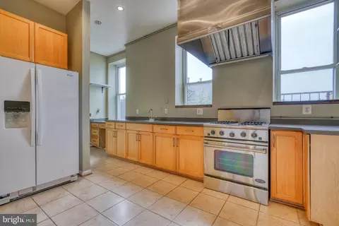Kitchen - 2920 Elliott St, Baltimore, MD 21224 photo 6 of 7