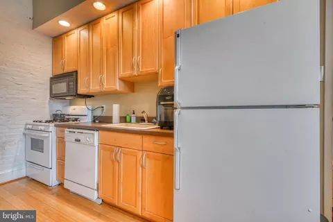 Kitchen - 2920 Elliott St, Baltimore, MD 21224 photo 1 of 7