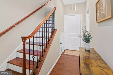 4639 Hudson St, Baltimore, MD 21224 photo 2
