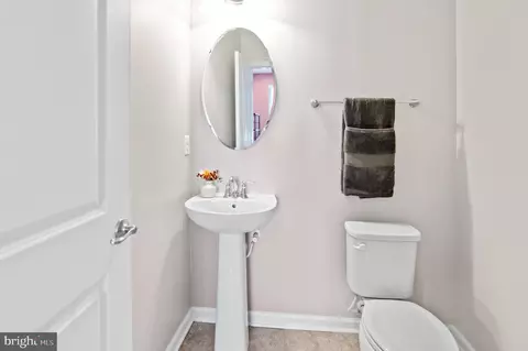 4639 Hudson St, Baltimore, MD 21224 photo 4