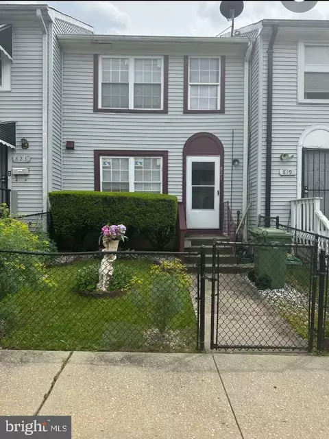 821 Showell Ct, Baltimore, MD 21202