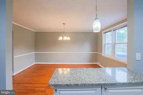 4902 Lindsay Rd, Baltimore, MD 21229 photo 19
