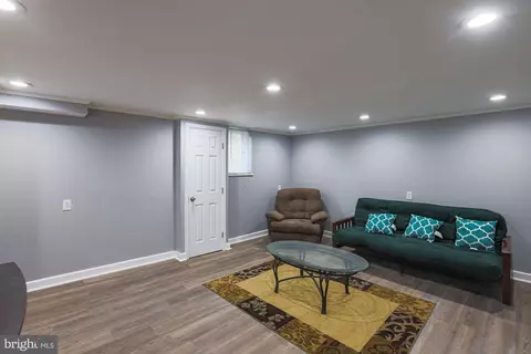 4902 Lindsay Rd, Baltimore, MD 21229 photo 47