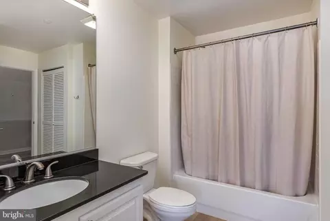 23 Pierside Dr #237, Baltimore, MD 21230 photo 16