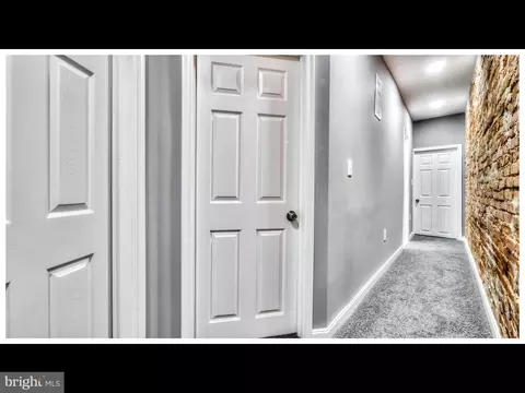 2422 Mcculloh St, Baltimore, MD 21217 photo 21
