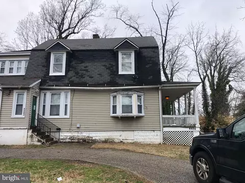 4402 Colborne Rd, Baltimore, MD 21229 photo 2