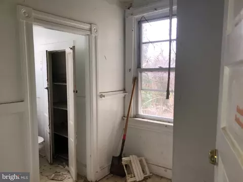 4402 Colborne Rd, Baltimore, MD 21229 photo 24