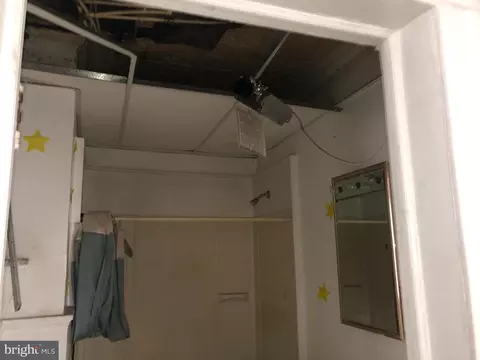 4402 Colborne Rd, Baltimore, MD 21229 photo 17